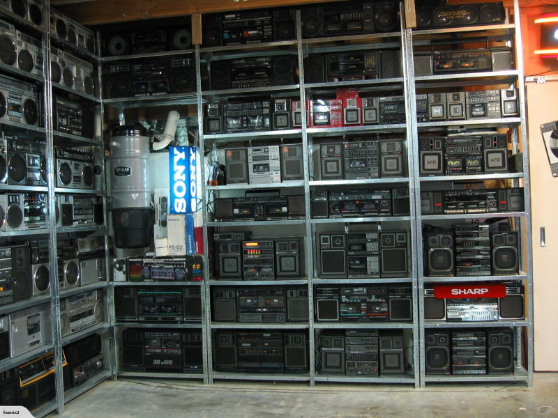 Illustration for article titled This Incredible Collection of 400 Vintage Boomboxes Is Up For Sale